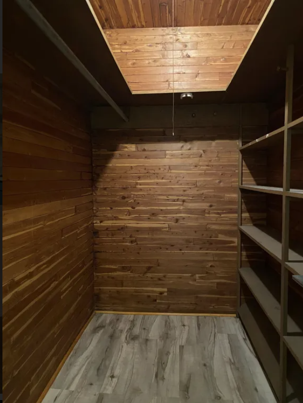 3135 N Calvert St #NA - Photo 4 of 6