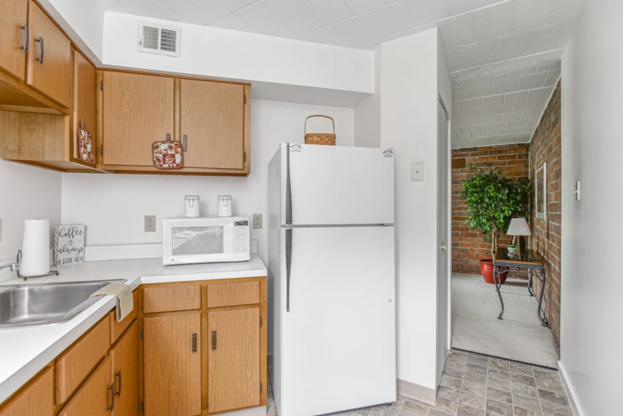 Summit Apartments - Latrobe, PA - Photo 5 of 40