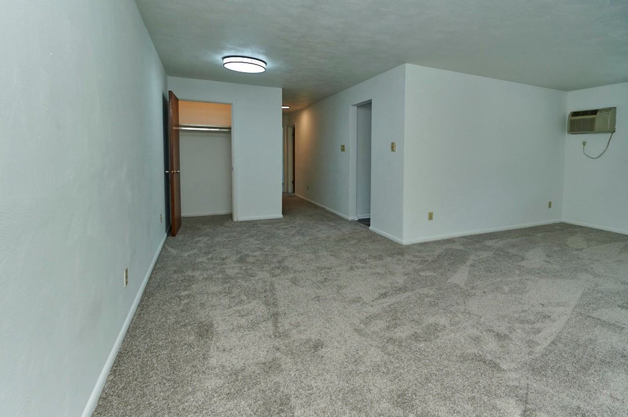 Slate Creek Apartments & Townhomes - Photo 3 of 29