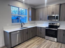 823 Se 5th St #3 - Photo 1 of 1