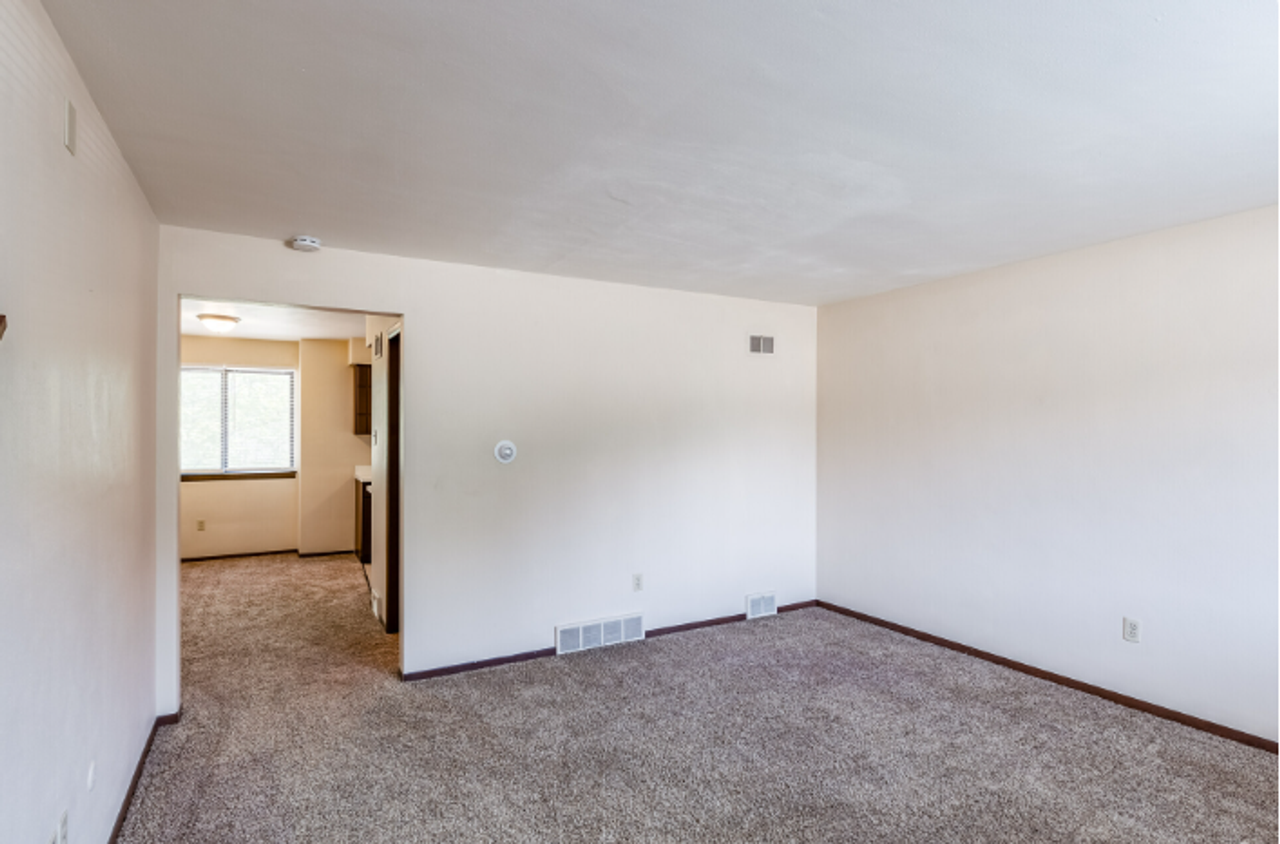 Briarwood Townhomes - Photo 2 of 30