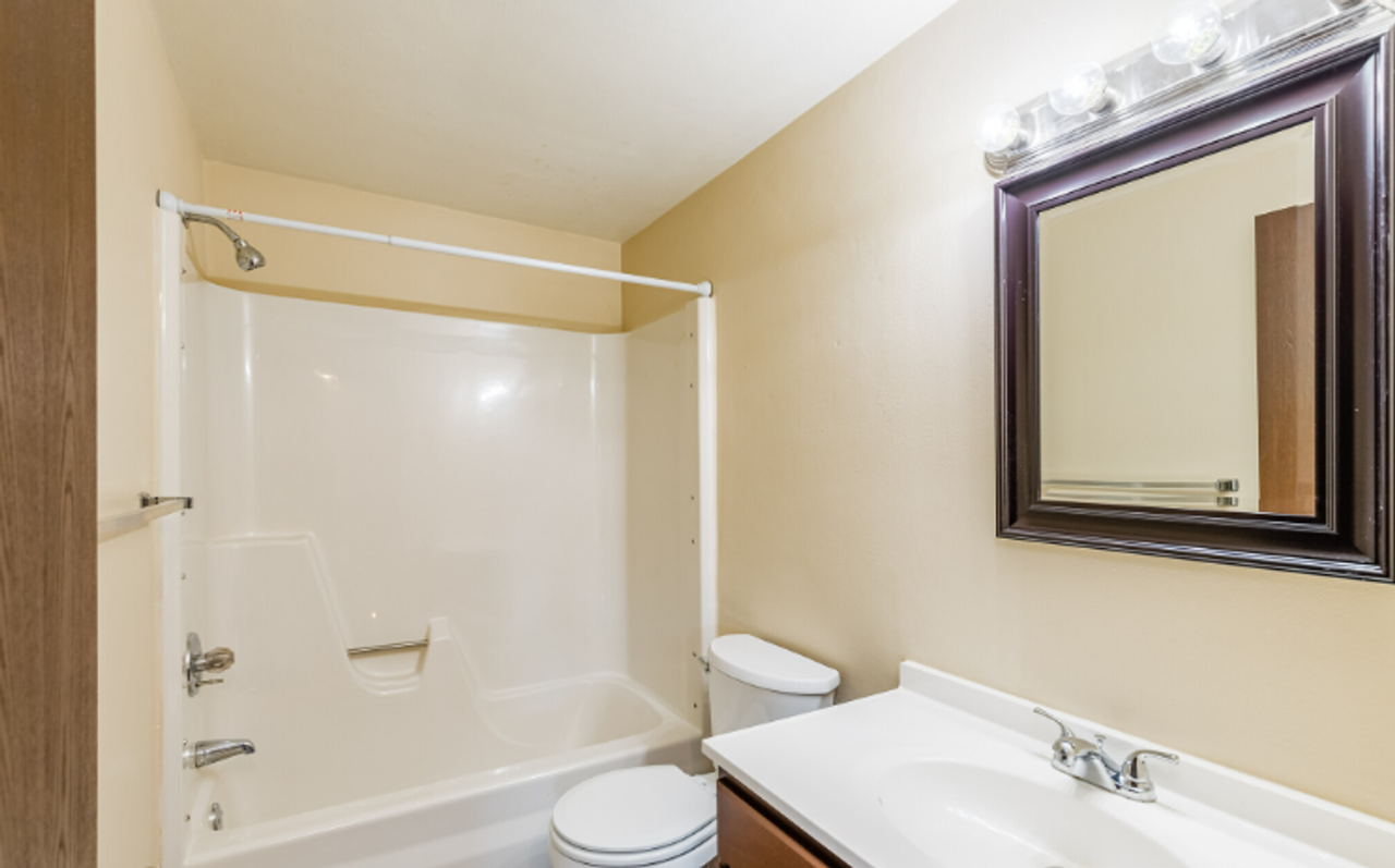 Briarwood Townhomes - Photo 3 of 30