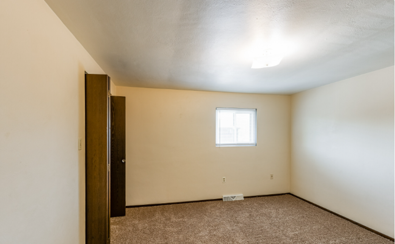 Briarwood Townhomes - Photo 5 of 30