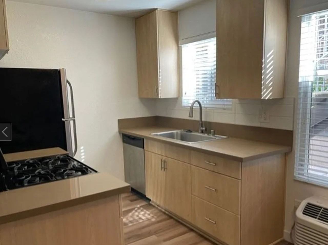 4119 Arizona Street - Photo 4 of 8