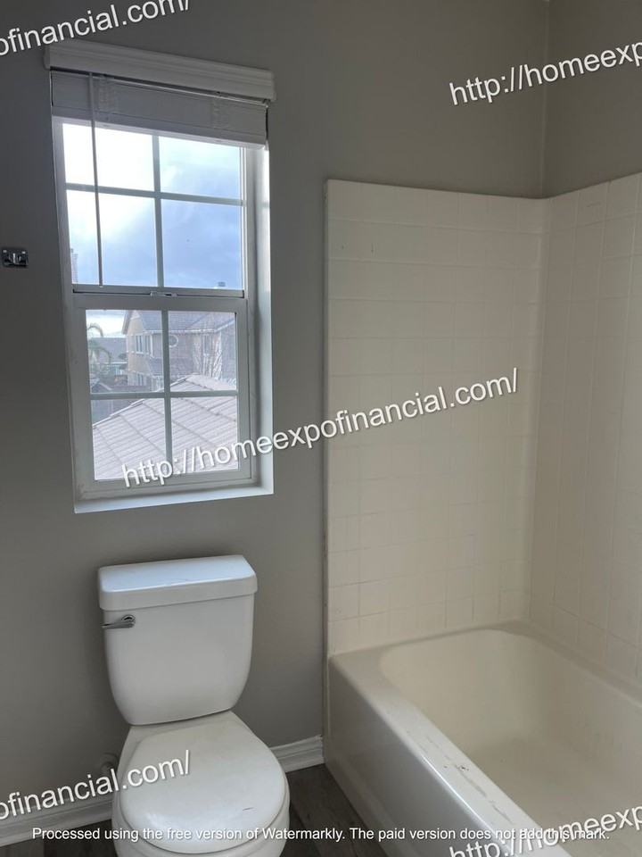 15780 Snowy Peak Ln - Photo 2 of 50