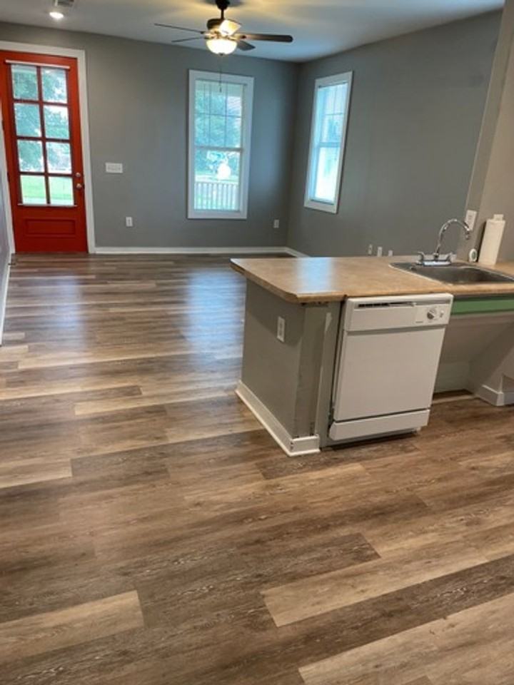 2262 Elvin Dr - Photo 6 of 12