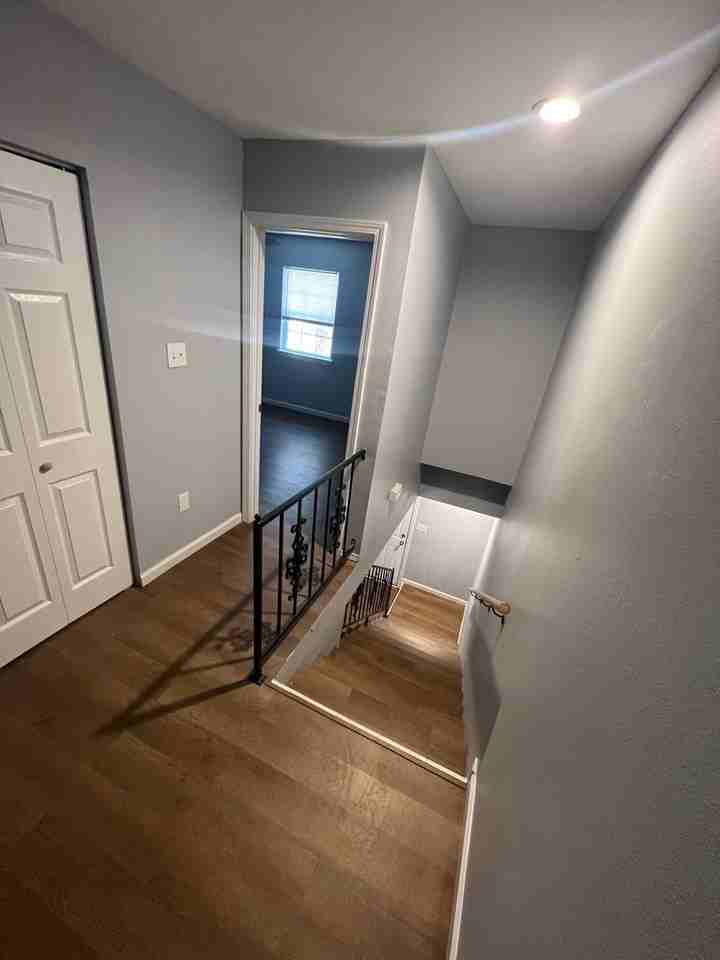 4409 Skyview Dr - Photo 3 of 10