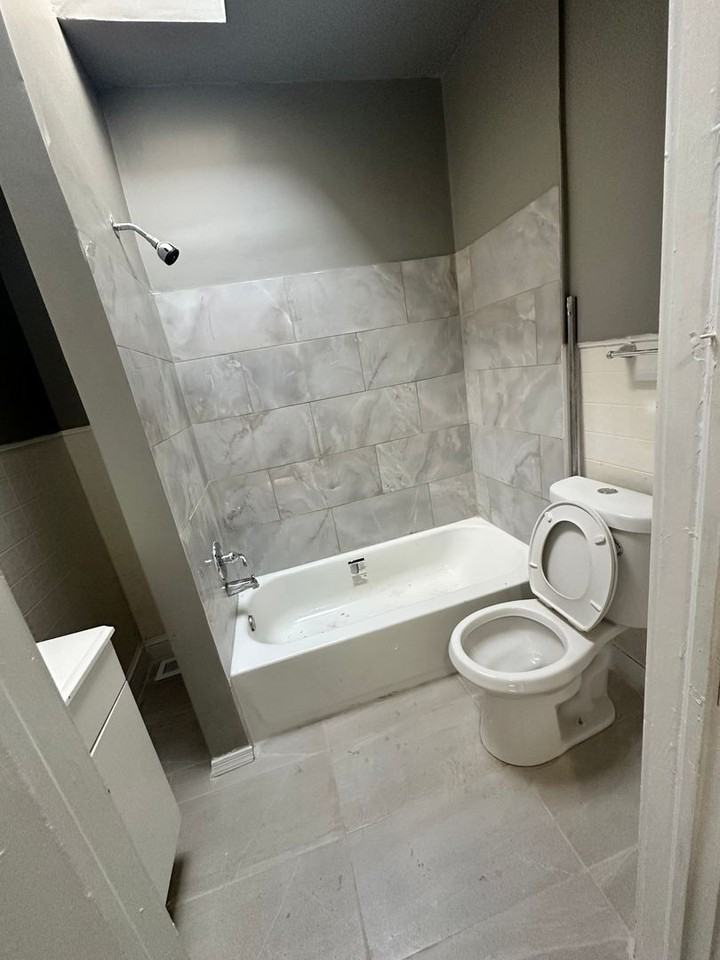 2838 W Garrison Ave - Photo 3 of 17