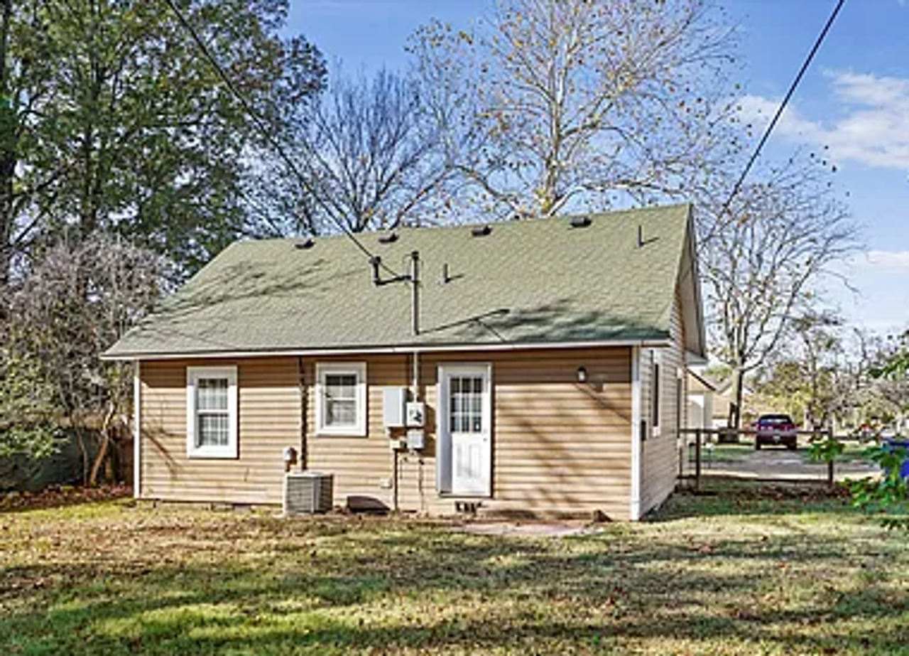 623 N Birch Ave - Photo 3 of 16