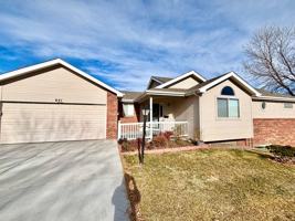 featured image of 641 Radiant Dr