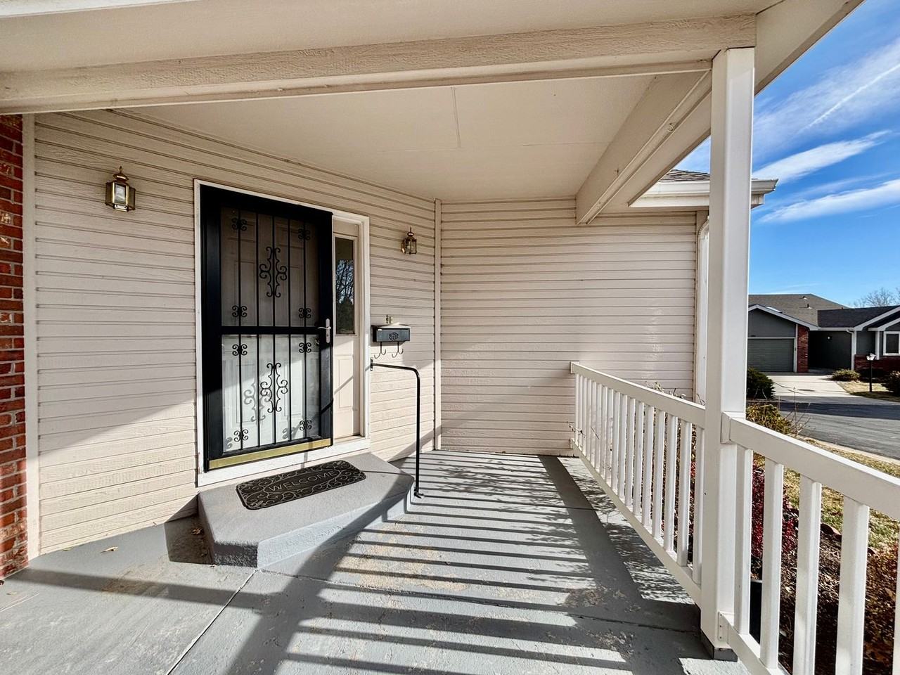 641 Radiant Dr - Photo 2 of 21