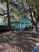 featured image of 836 E Price St