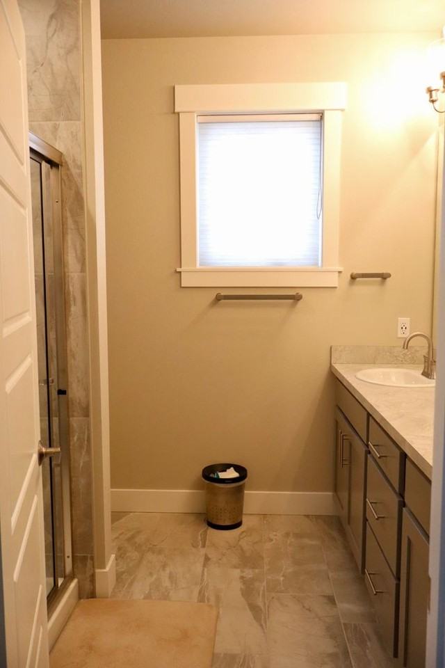 3116 Falcon Cir - Photo 7 of 10