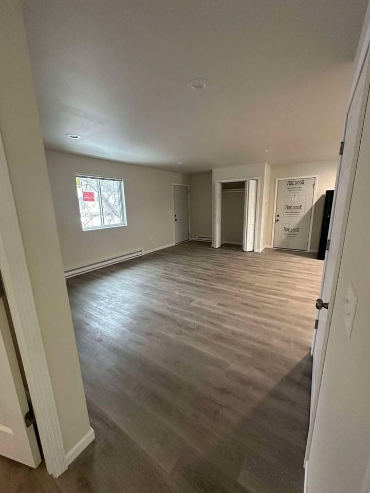 851 Gardner St - Photo 5 of 6