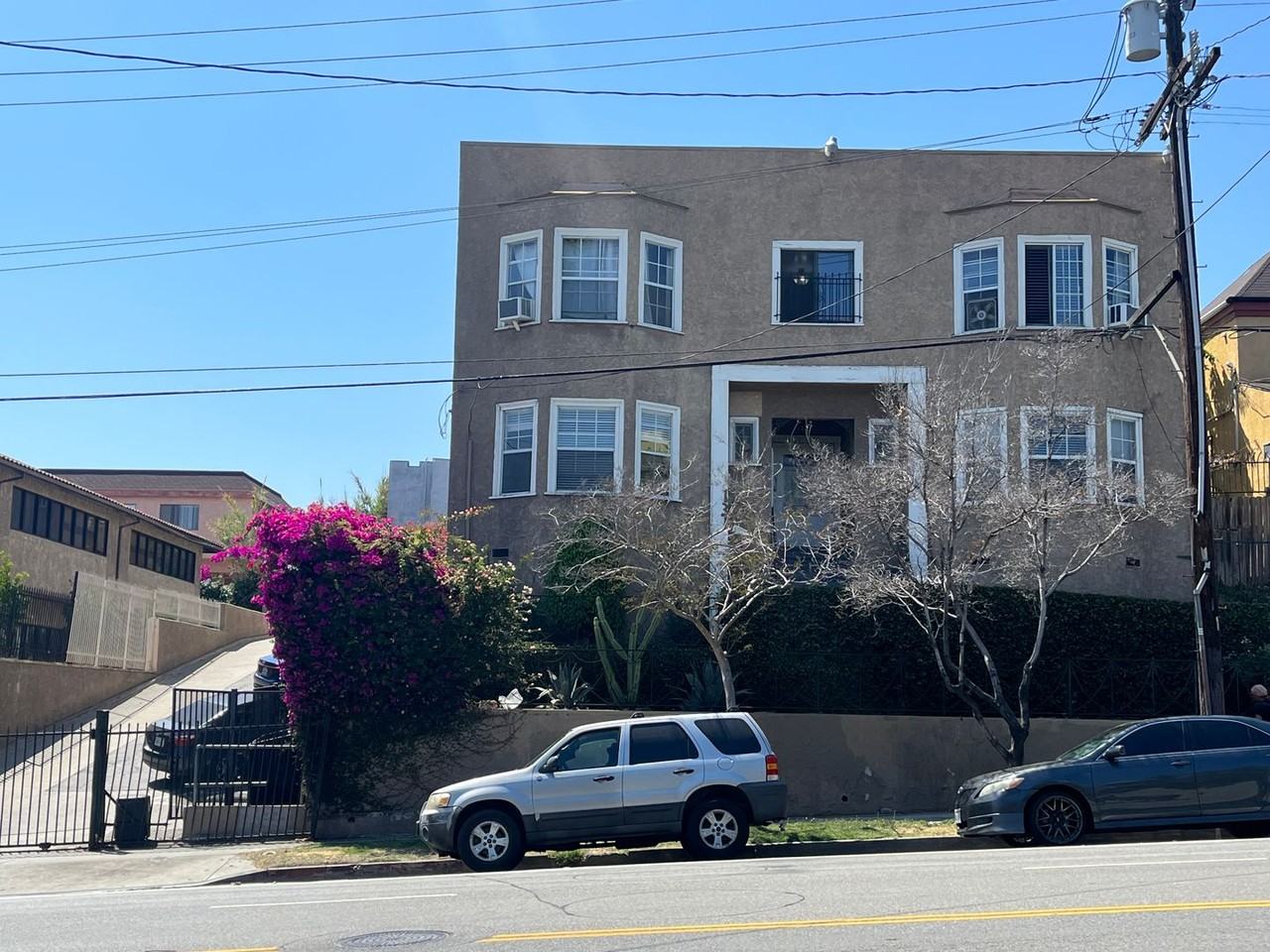 131 N. Alvarado St. - Photo 2 of 17
