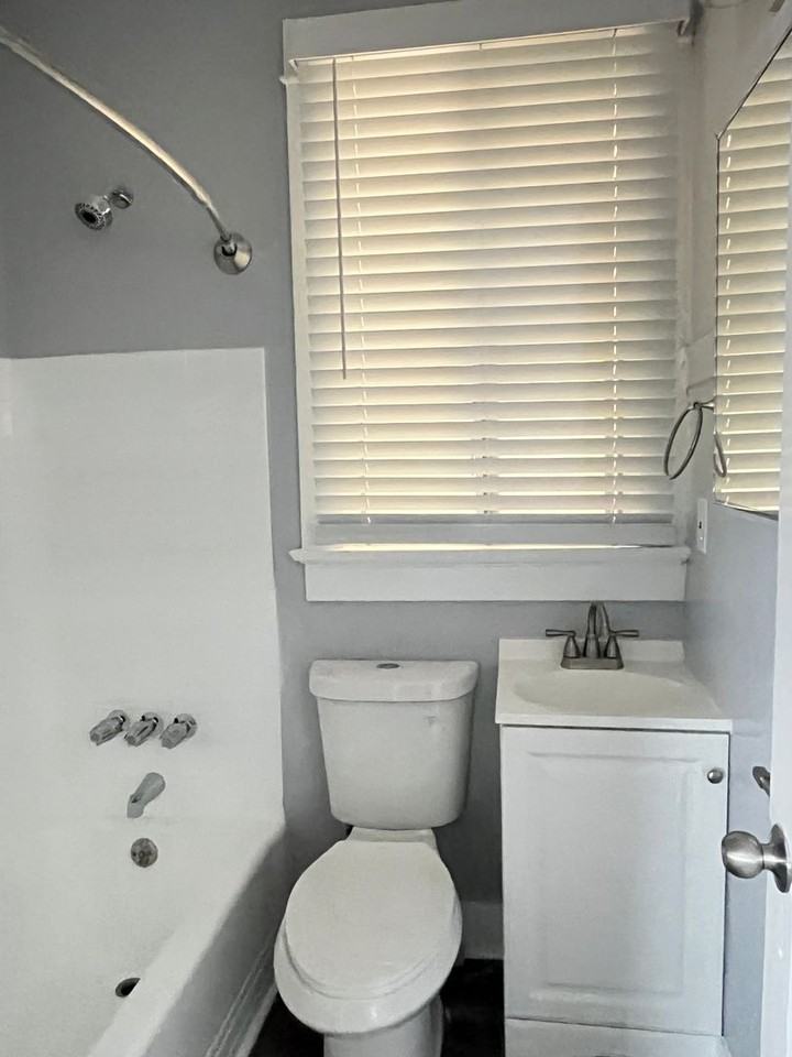 131 N. Alvarado St. - Photo 7 of 17