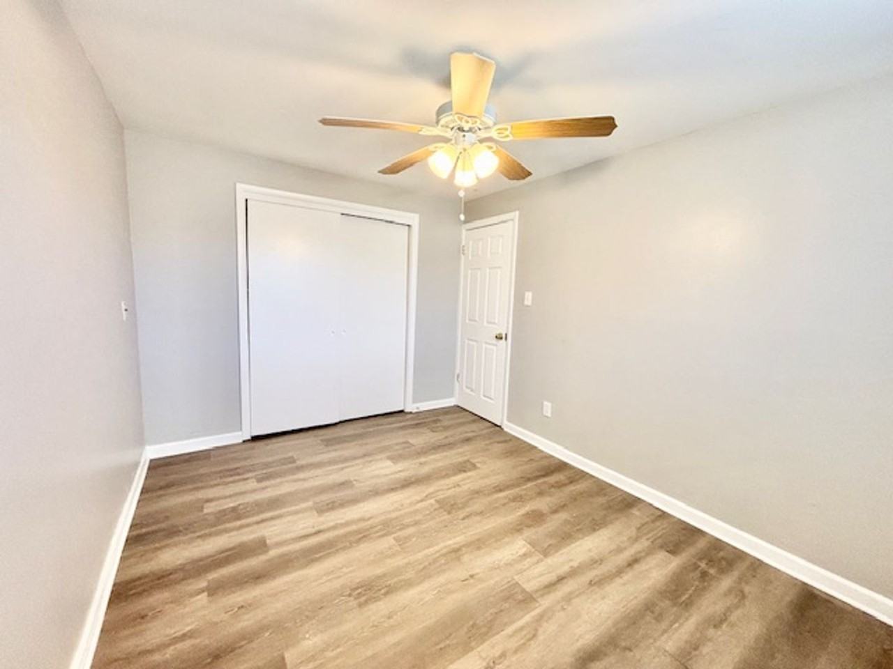 2519 Jellison St - Photo 6 of 20