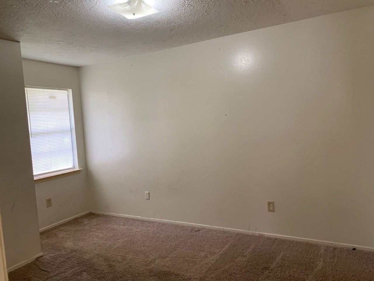 2731 N Camden Pkwy - Photo 5 of 13