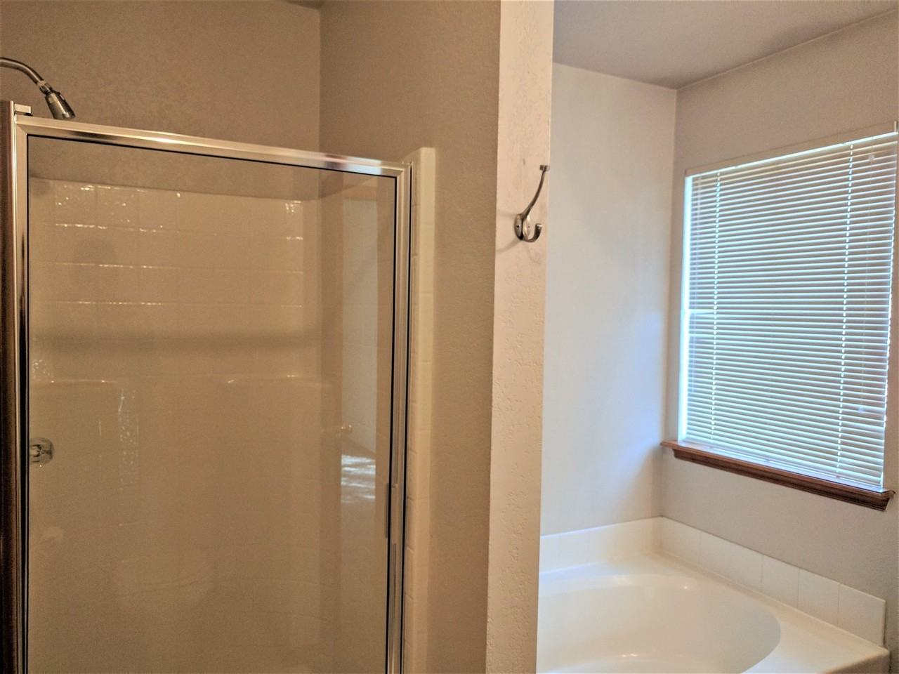 2821 E Lake Dr - Photo 7 of 13