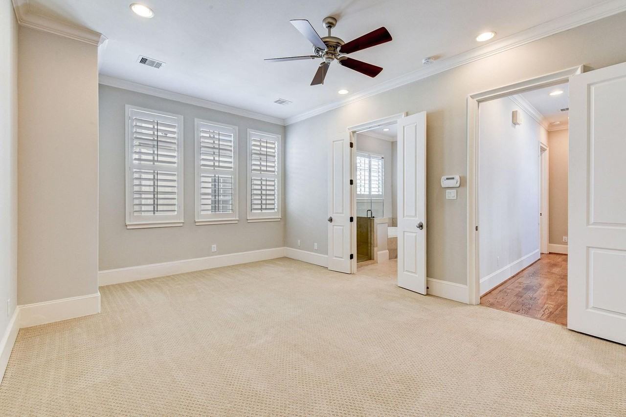 4506 Jackson St - Photo 6 of 29