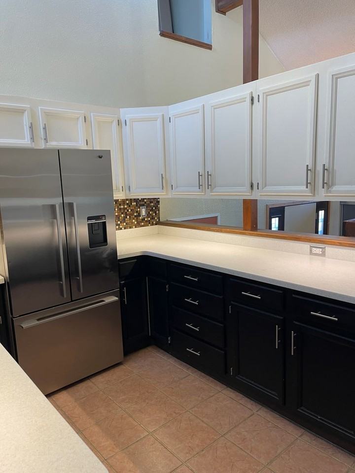 100 Bunnell St - Photo 2 of 19