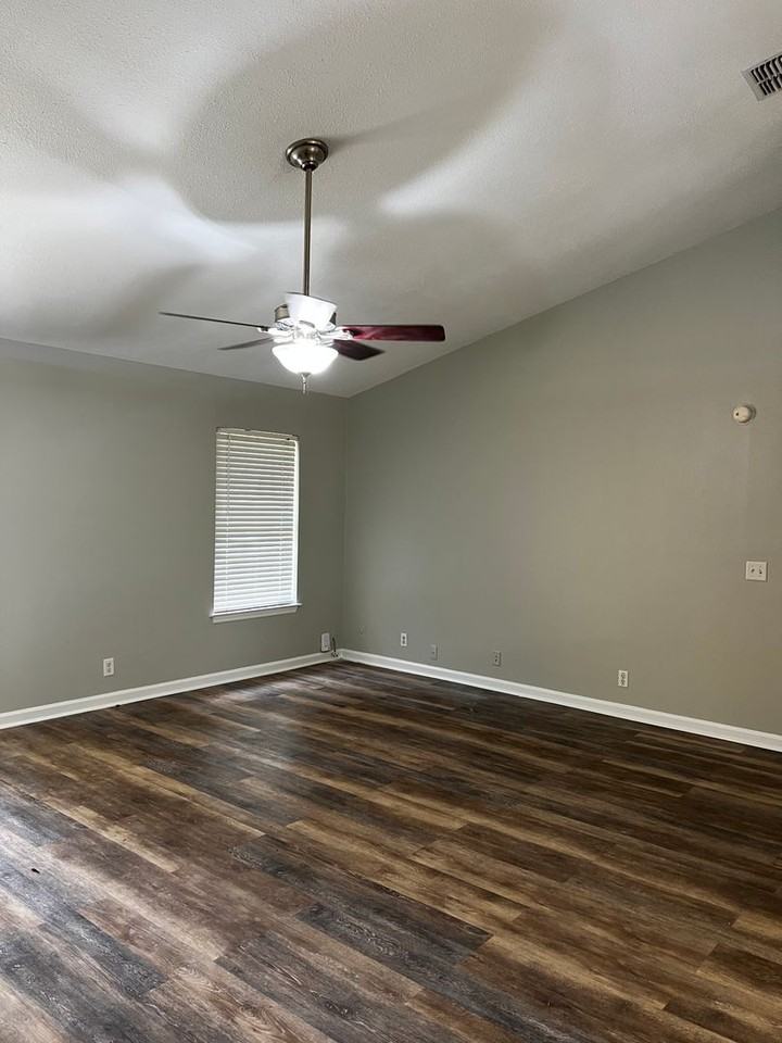 141 Lakeside Dr - Photo 6 of 27