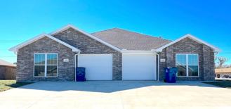 102 Anita Plz - Photo 1 of 1