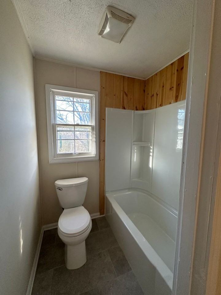 2360 Webb Girth Rd - Photo 4 of 4