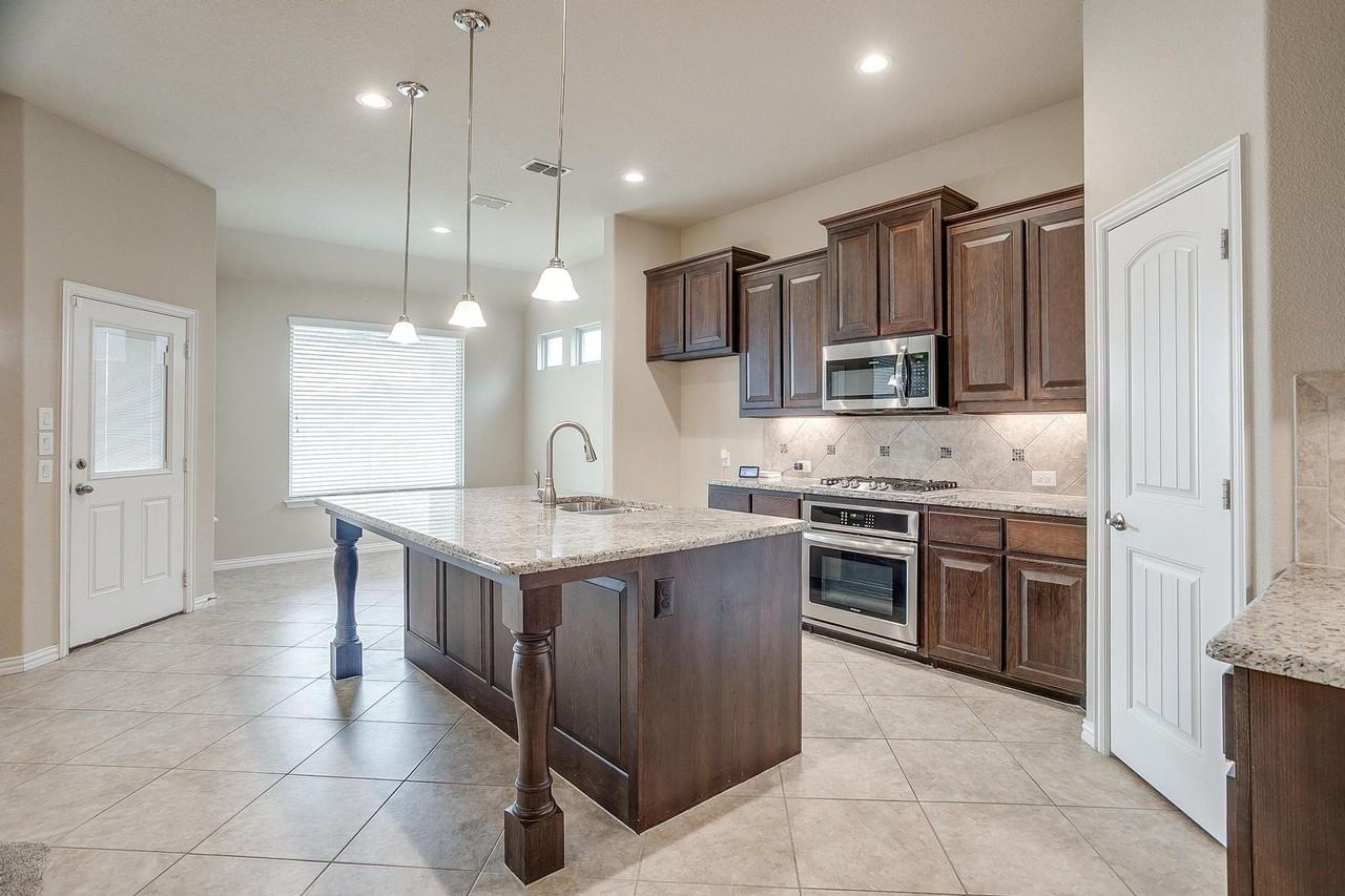 14809 Star Creek Dr - Photo 6 of 43