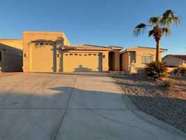 featured image of 1726 Lockheed Bay