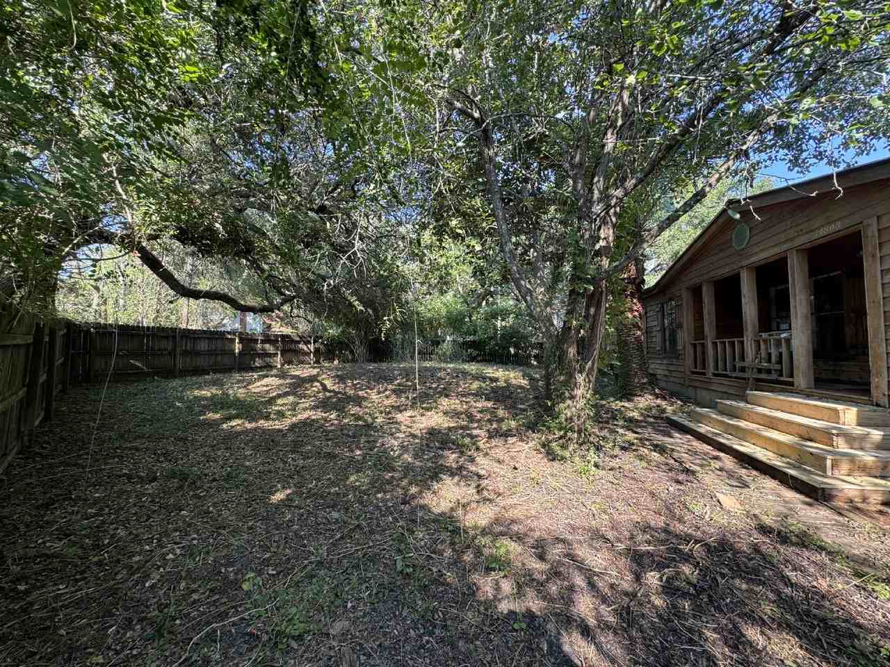 14808 Bay View Cir - Photo 3 of 18