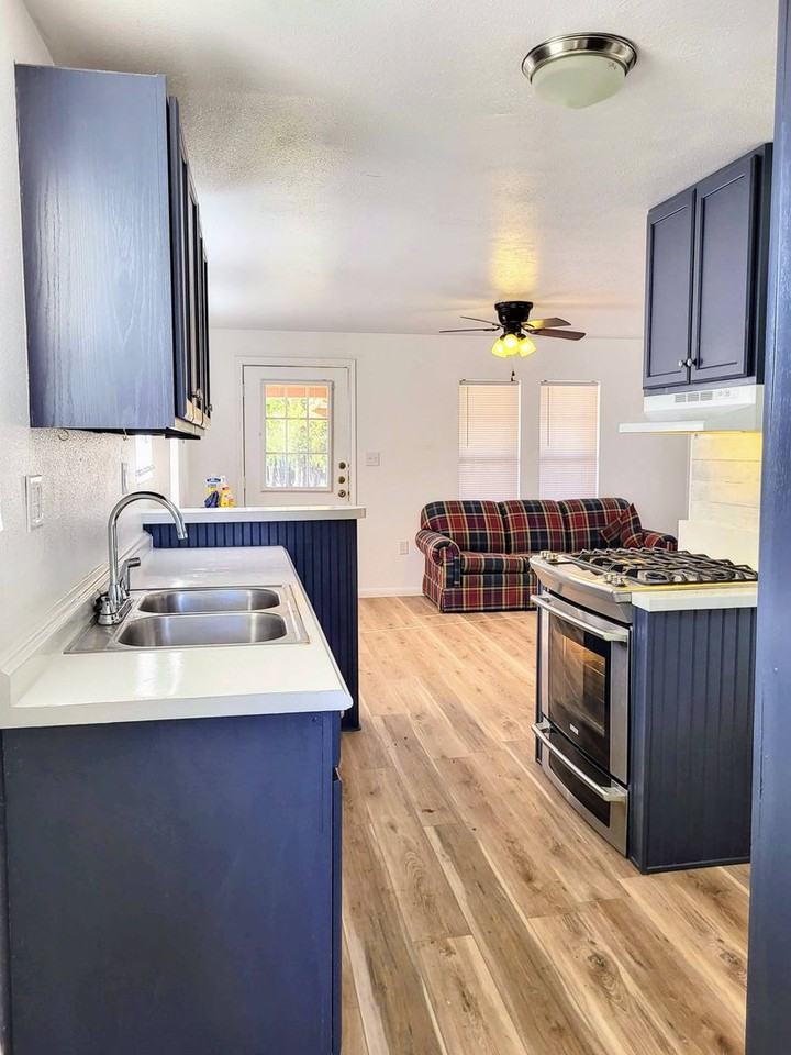308 Carson Cir - Photo 4 of 13