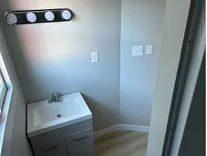 1239 Sw Garfield Ave - Photo 2 of 8