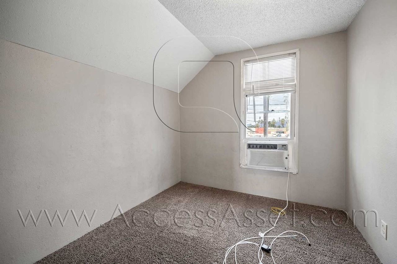 113 E Kimball Ave #2 - Photo 7 of 9