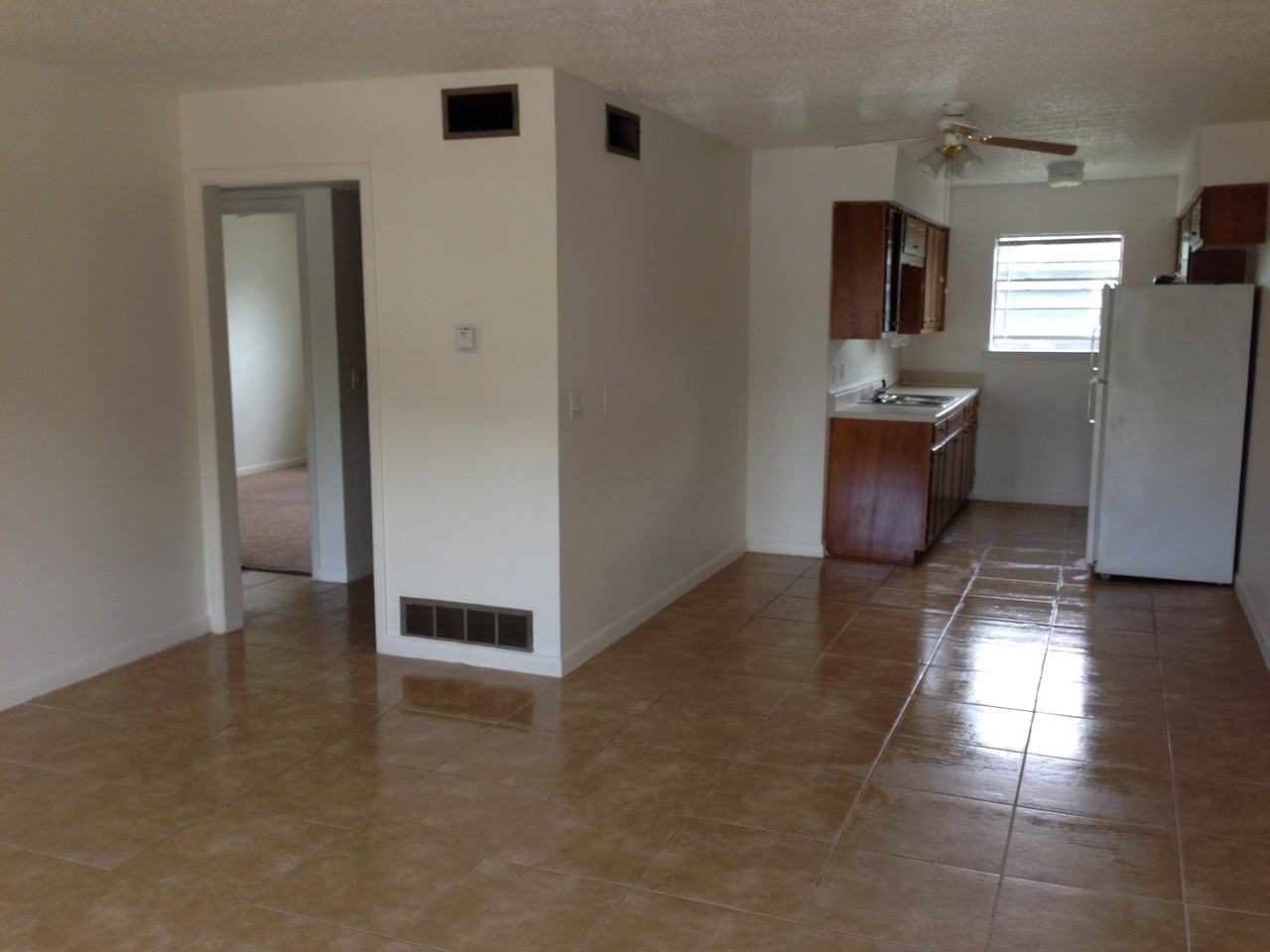 411 West Van Alstyne Parkway #411 - Photo 2 of 15