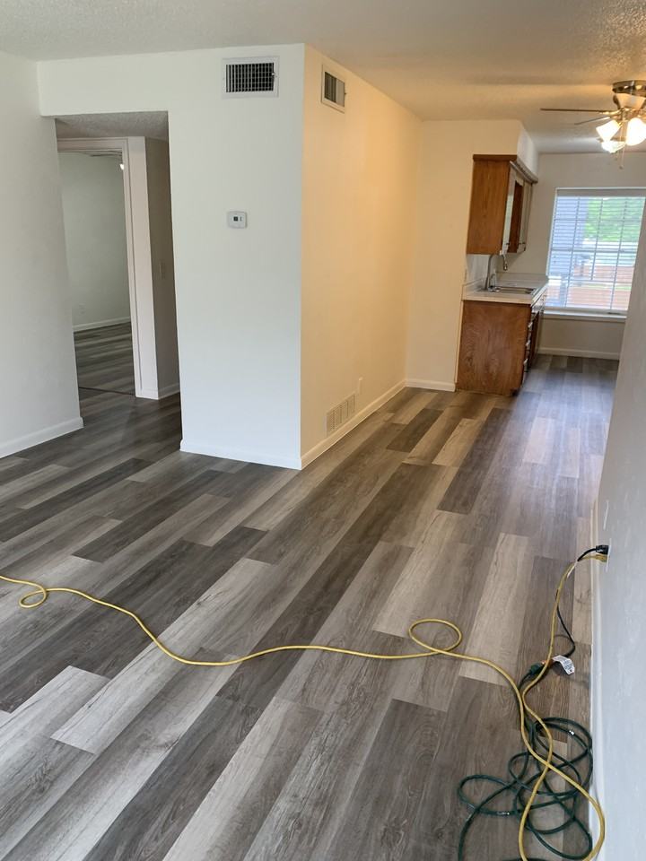 411 West Van Alstyne Parkway #411 - Photo 5 of 15