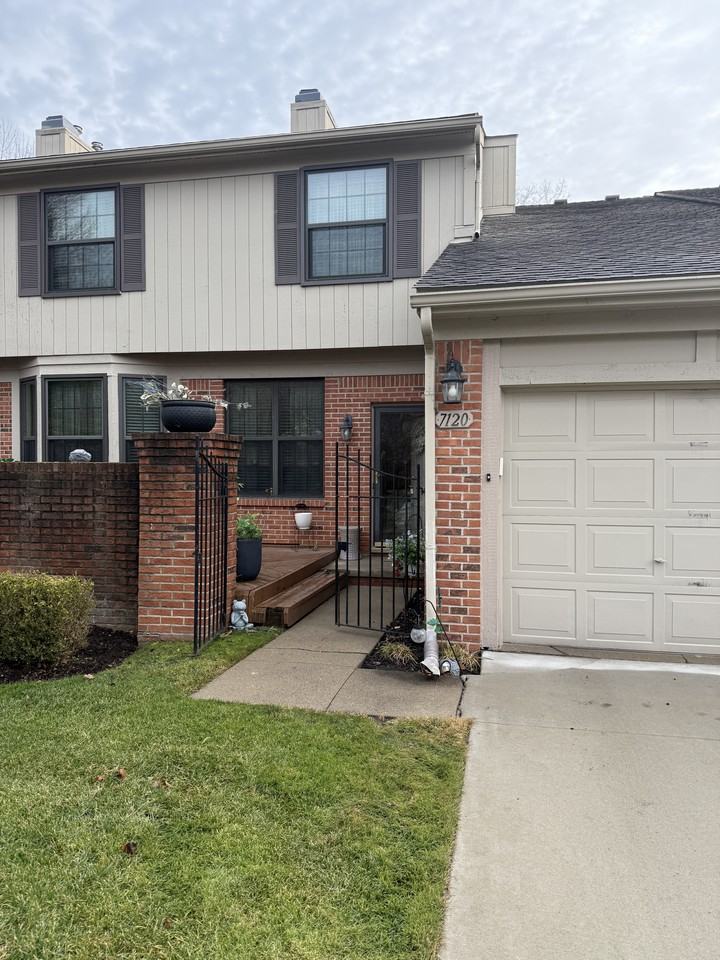 7120 Nottingham Ct #NA - Photo 3 of 5