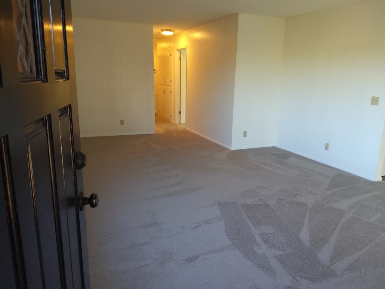 198 S Elm St #C - Photo 2 of 8