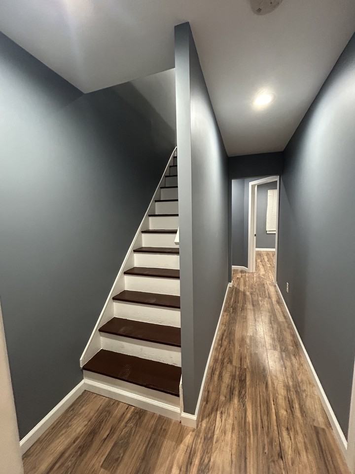 211 Grand Ave #NA - Photo 5 of 10