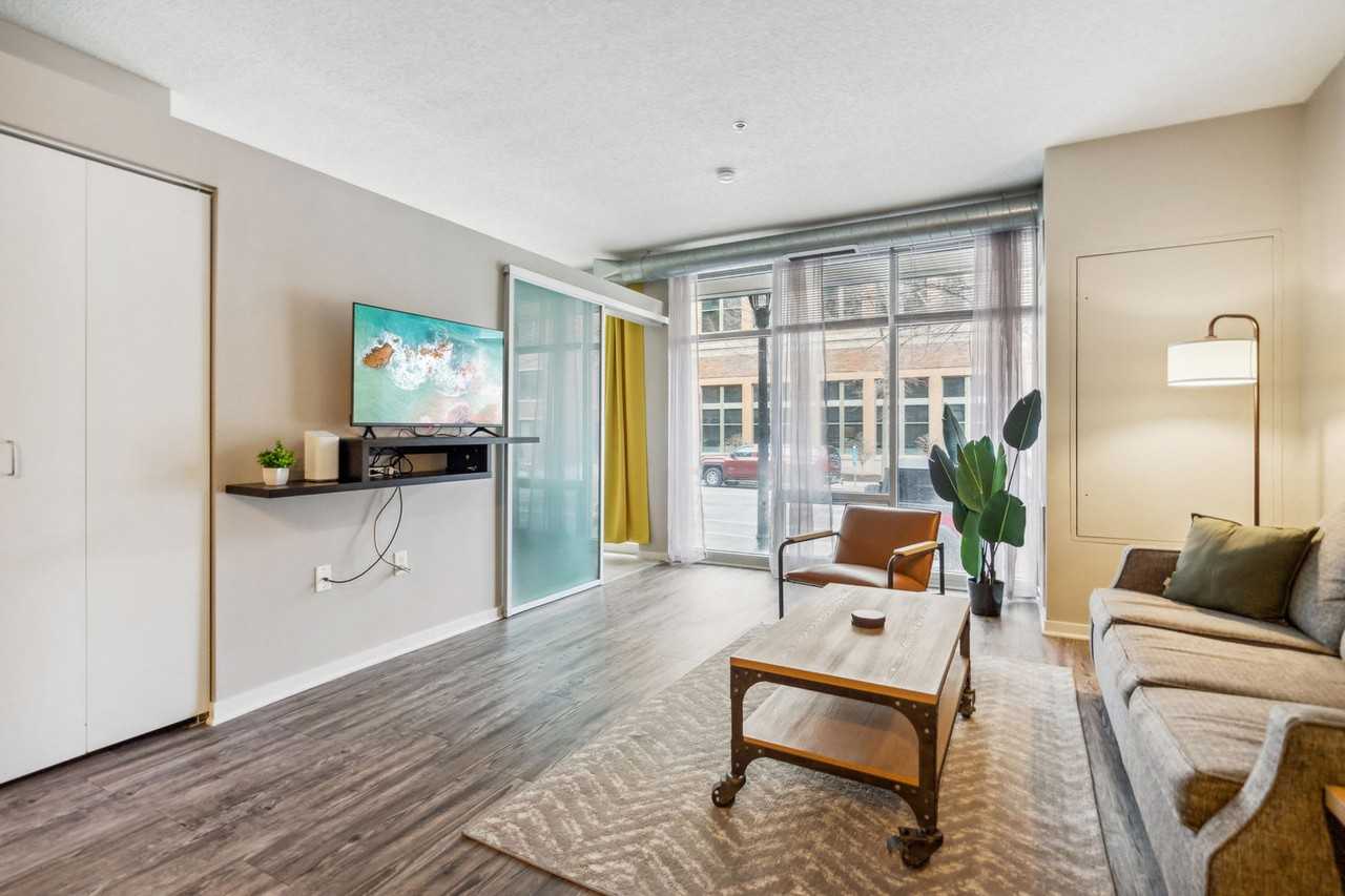 616 Washington Avenue South - Photo 2 of 35