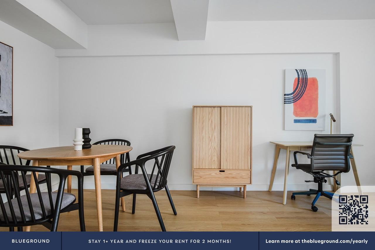 360 West 34th Street - Photo 7 of 27