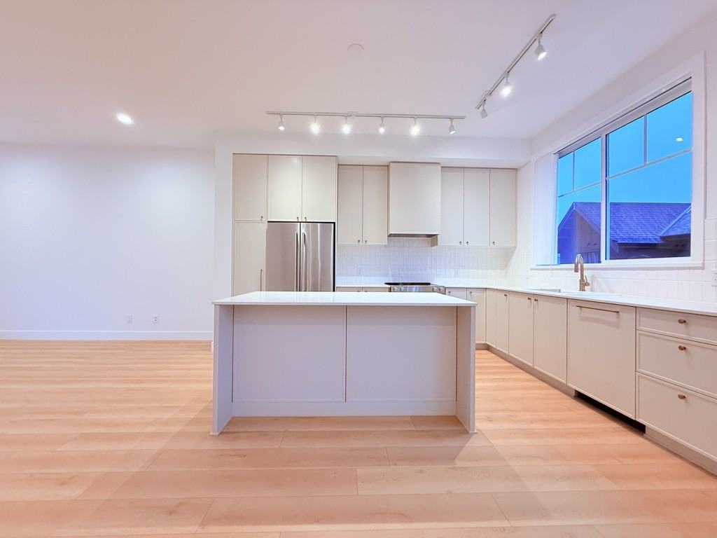 1340 Olmsted Street - Photo 2 of 27