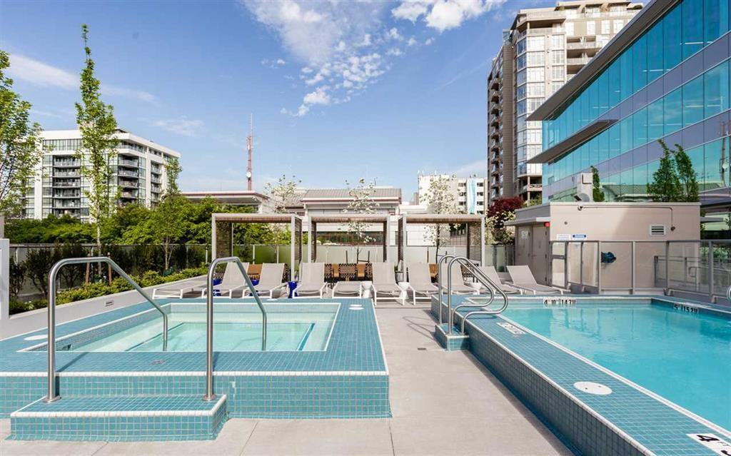 112 East 13th St #1502 - Photo 7 of 30