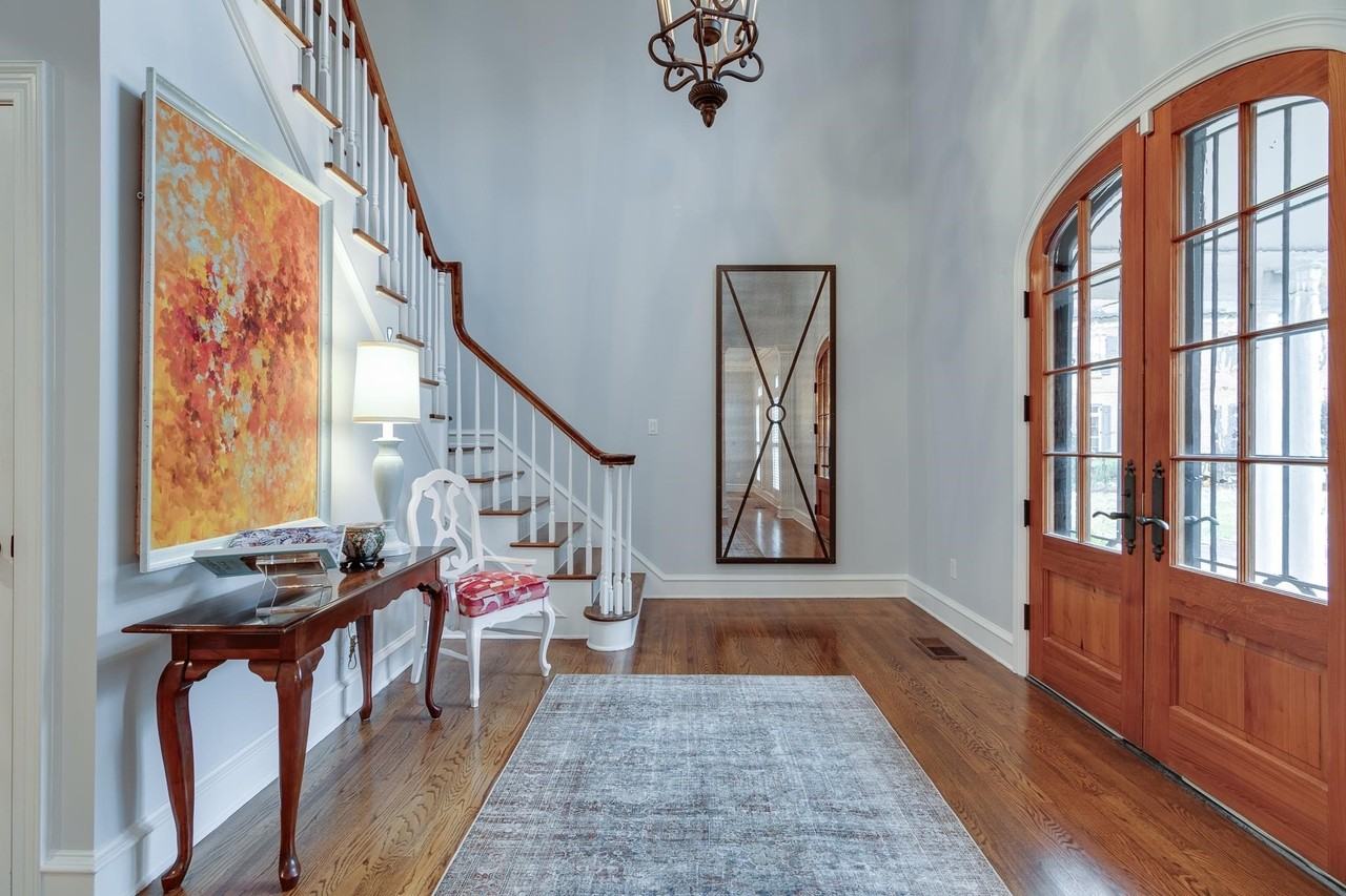 1574 1574 E WHITMAR - Photo 3 of 36