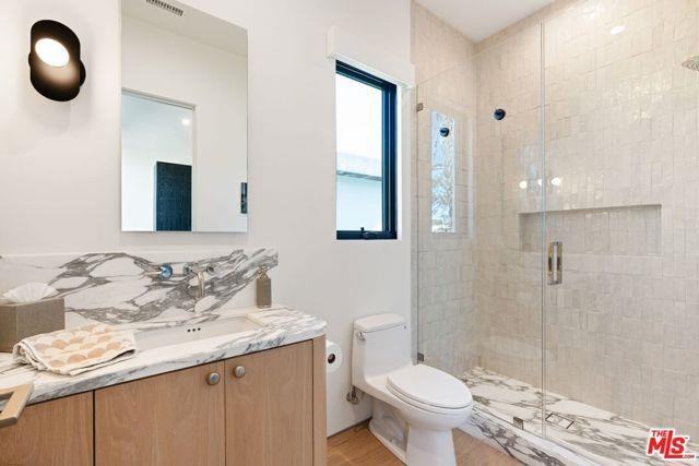 6258 Drexel Ave - Photo 3 of 8