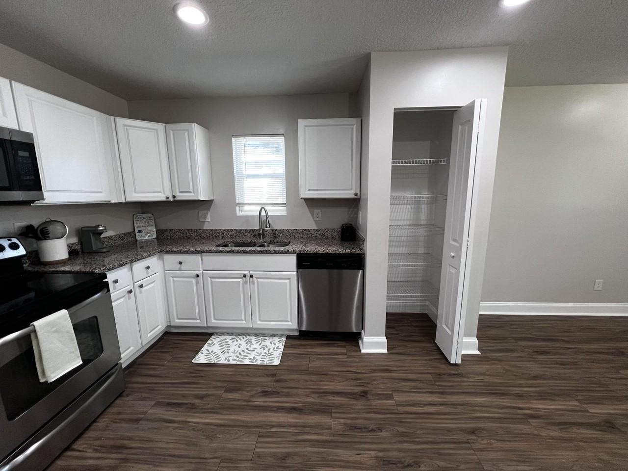 Schumacher Ave - Photo 5 of 10