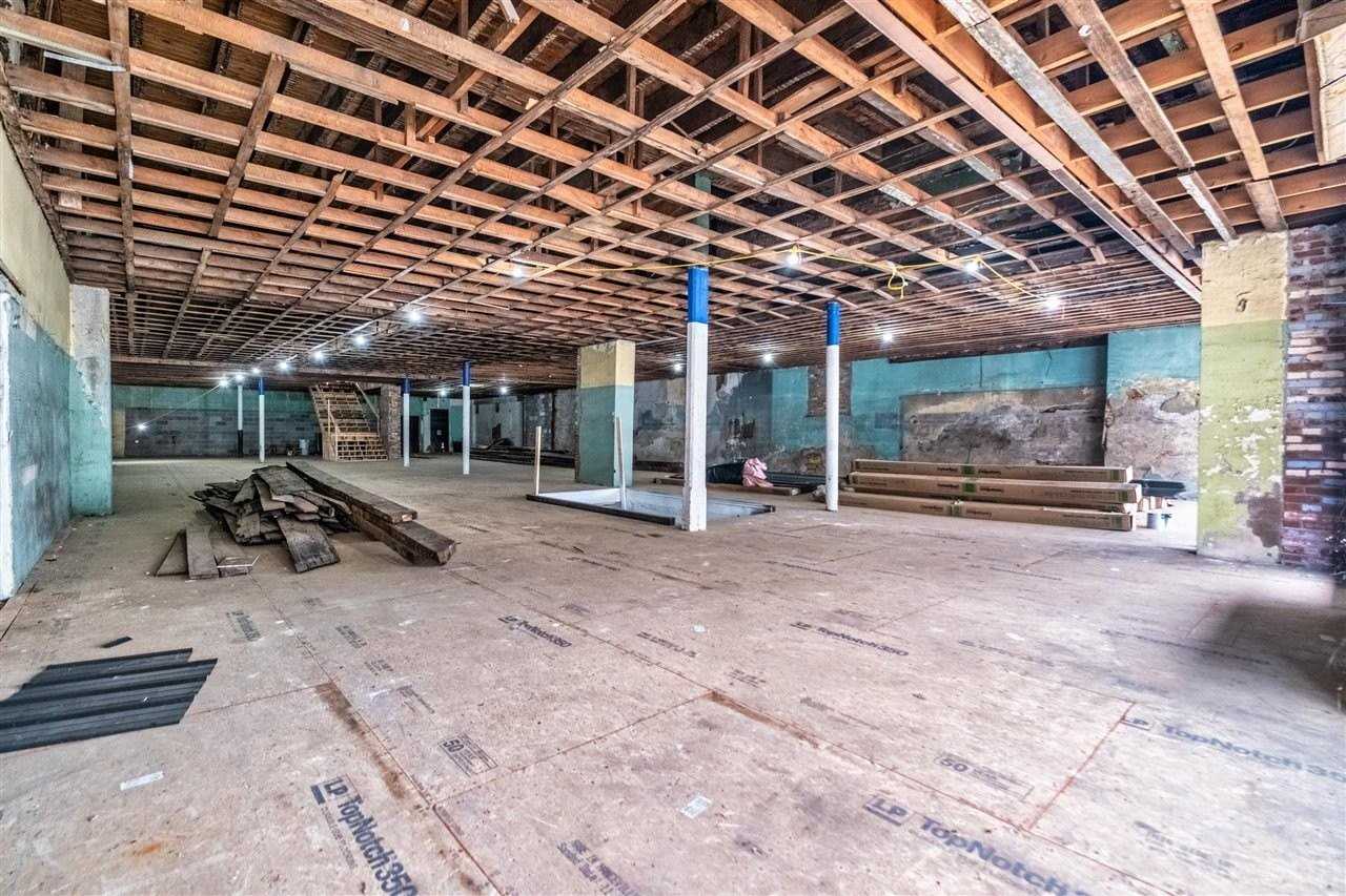 177 & 179 N Main Street - Photo 2 of 50