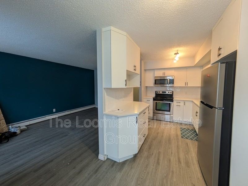 16428 109 St Nw #104 - Photo 2 of 13