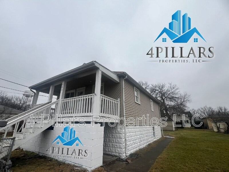 123 Arthur Ave - Photo 2 of 26