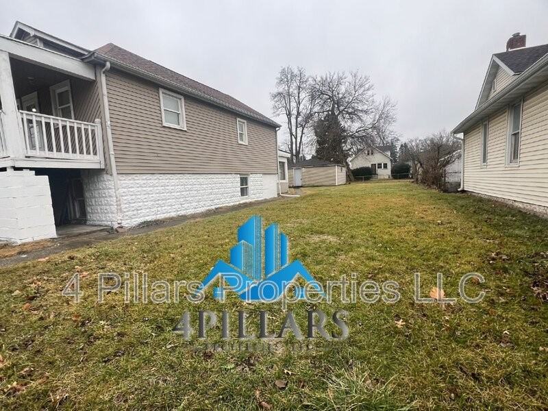 123 Arthur Ave - Photo 4 of 26